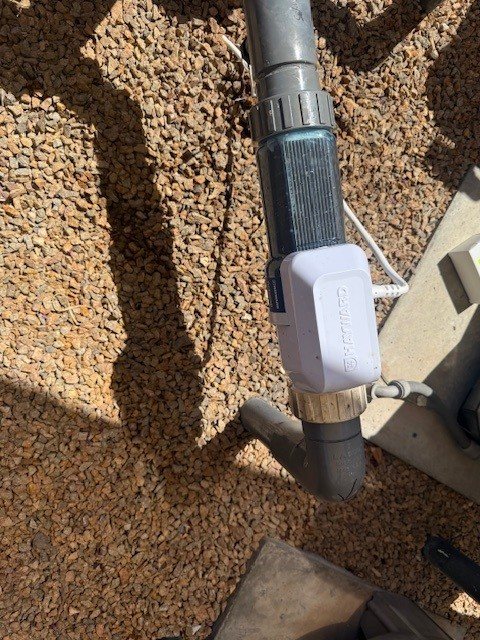 Salt cell in the return line at an equipment pad
