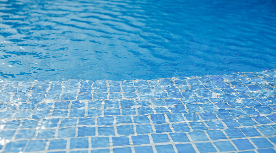 Pool TileCleaning
